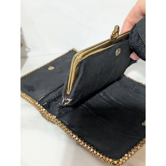 Unbranded Women's Vintage Glomesh Gold Metallic Wallet And Zip Close Cigarette C - Picture 3 of 6